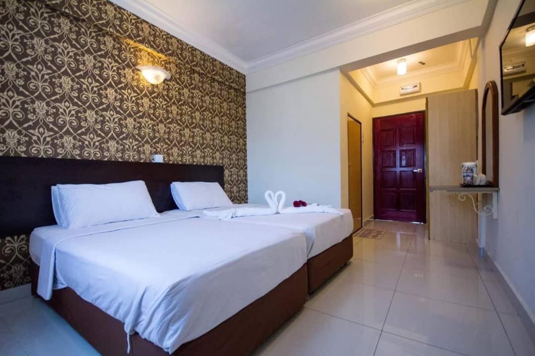 Hotel Sea Princess Teluk Bahang Bagian luar foto